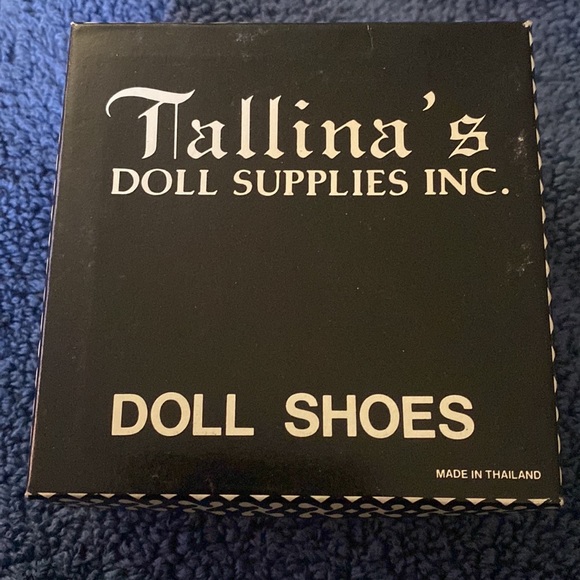 Odd things sale - Picture 13 of 16